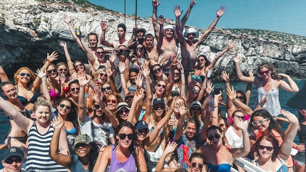 Contiki travel works for many people, and they have a clearly defined audience (of which i am not a part of). Traveling With Contiki London To Athens Plus 9 Day Greek Adventurer Wanderlust Beauty Dreams