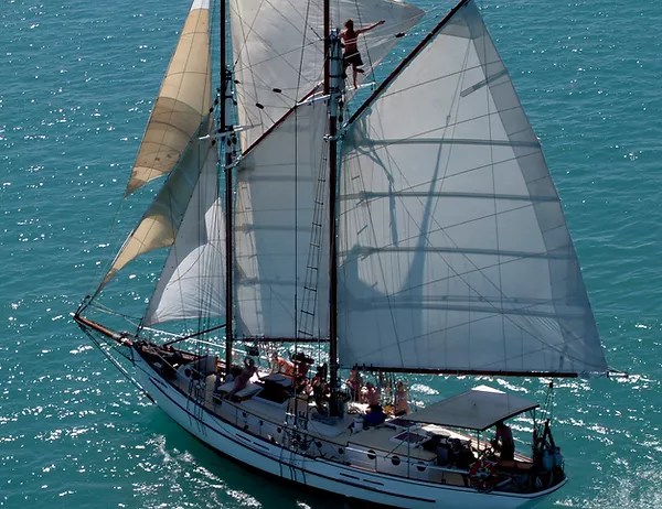 Packages can include free 1 night hotel stay or onsite car. Whitsunday Sailing Providence Sailing Milady Sailing Airlie Beach