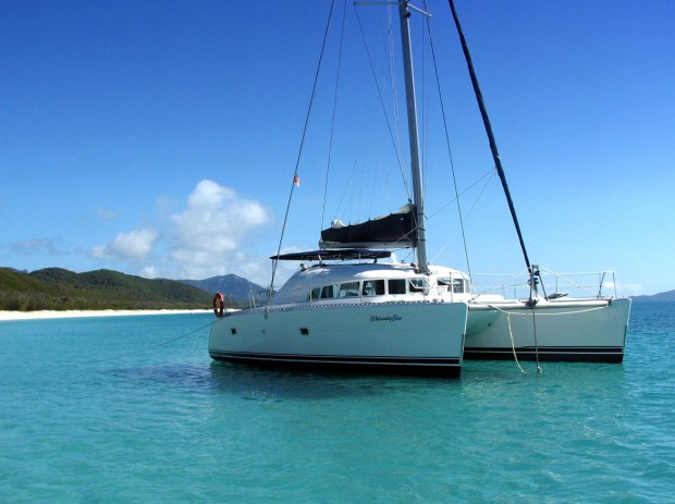 Image Camira is one of the fastest sailing catamarans in the world! The Best Whitsundays Boat And How To Choose It Tripfarm